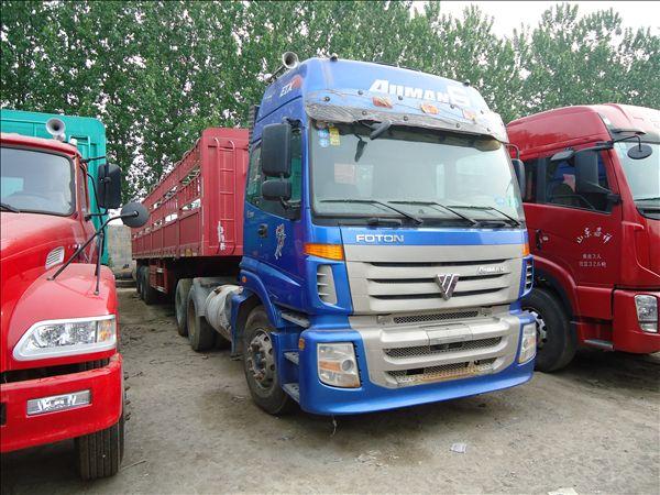 供應(yīng)梁山二手歐曼新款雙驅(qū)13米高欄貨車(chē)