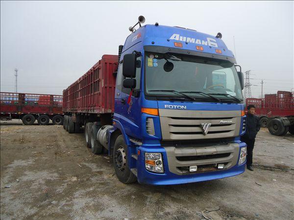 供應(yīng)梁山二手歐曼新款雙驅(qū)13米高欄貨車(chē)