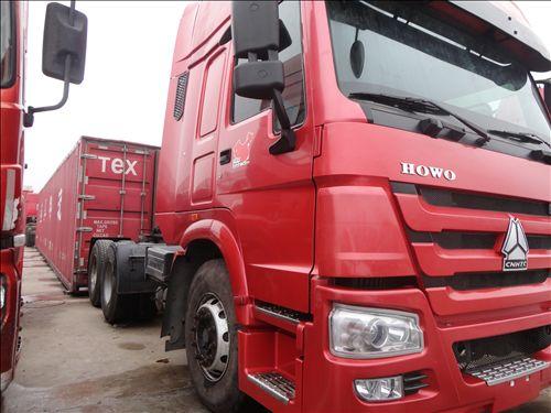 梁山二手豪沃雙驅(qū)半掛車貨車圖片