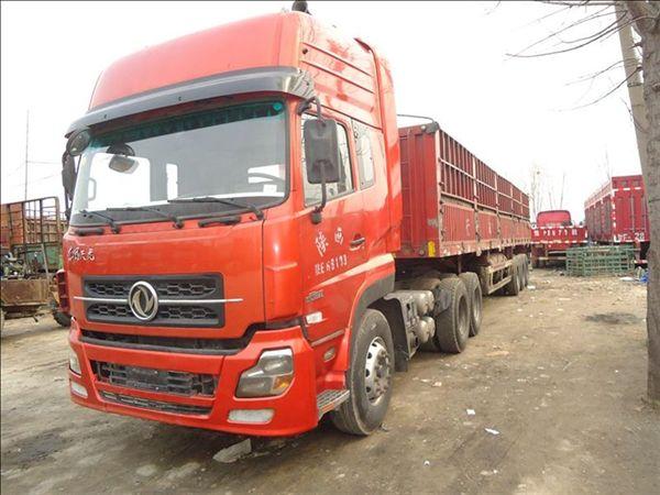 供應(yīng)便宜出售二手東風(fēng)*雙驅(qū)牽引車