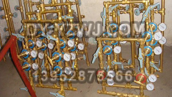 供應(yīng)氧氣鋼瓶匯流排