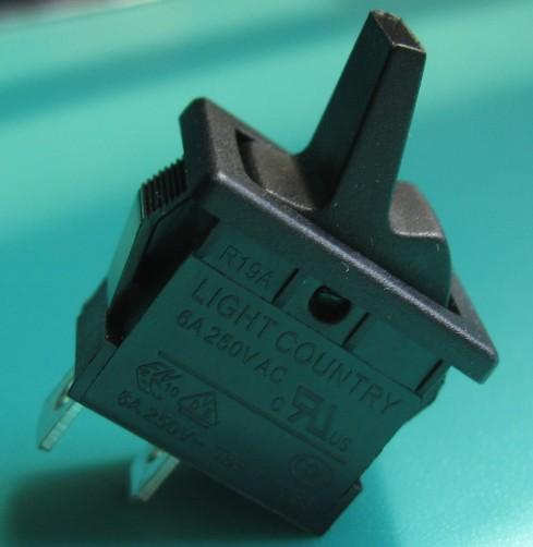 供應SPST船型翹板開關