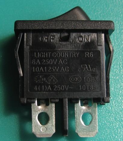 供應(yīng)白色外殼紅色按鍵翹蹺板船型開關(guān)