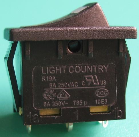 供應SPST船型翹板開關