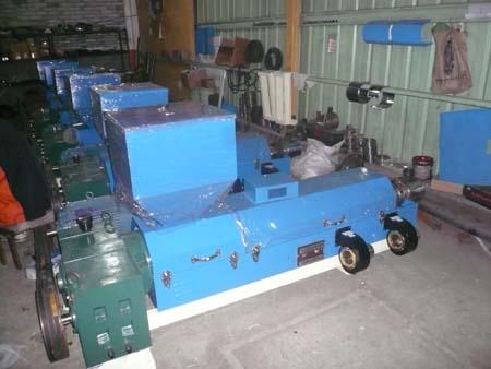 供應(yīng)夾鏈彩條擠出機(jī)價(jià)格