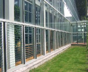 供應海南電動玻璃百葉窗