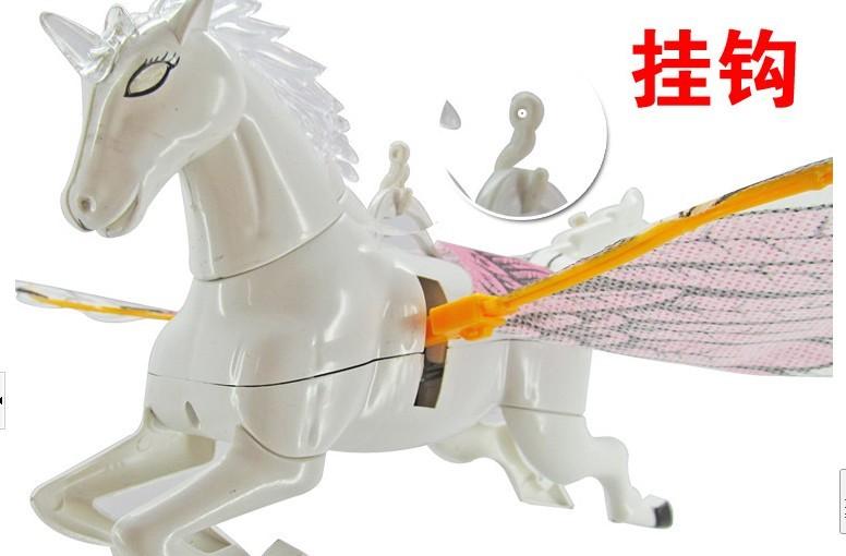 供應(yīng)電動飛馬吊線玩具，會叫的飛馬同時會飛行