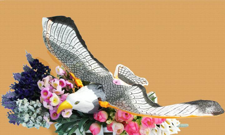 電動飛鷹、電動*夏季火爆銷售中，我們廠的電動*玩具質(zhì)量有保證