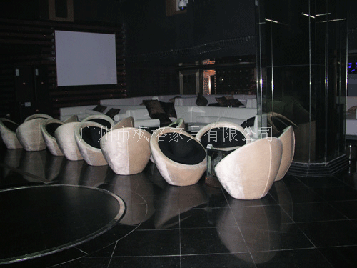 白云國際單位沙發(fā)圖片