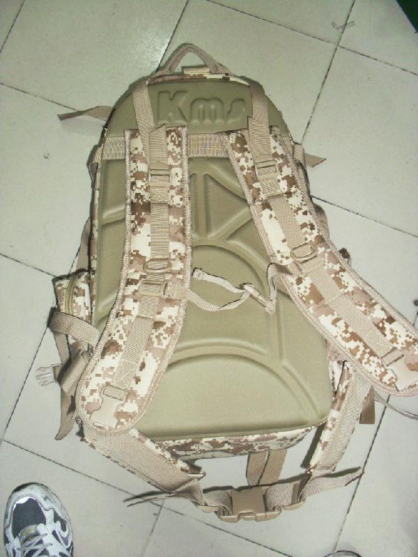 供應(yīng)廣州軍訓(xùn)背包