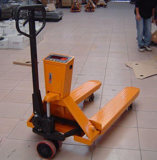 供應(yīng)廣州市銷售 批發(fā) 叉車秤 1噸  2噸 電子叉車稱維修 廣州南沙區(qū)大崗鎮(zhèn)銷售電子秤稱地磅