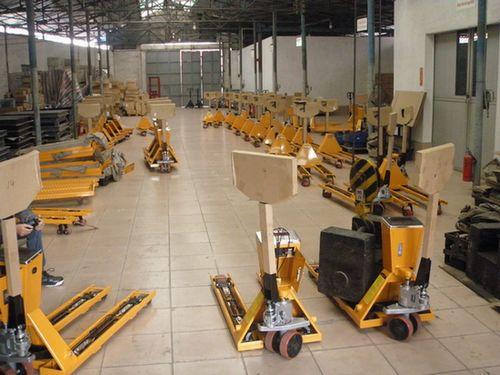 供應(yīng)廣州市銷售 批發(fā) 叉車秤 1噸  2噸 電子叉車稱維修 廣州南沙區(qū)大崗鎮(zhèn)銷售電子秤稱地磅