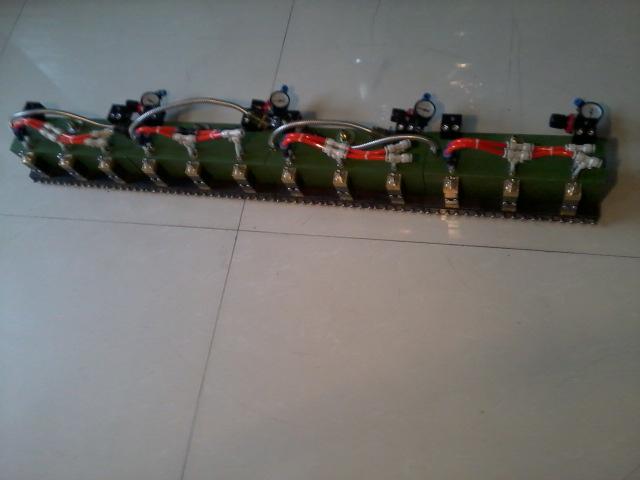 供應(yīng)星達(dá)熱熔膠輸膠管膠機(jī)