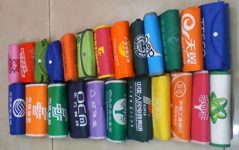 供應(yīng)深圳熱銷※｛深圳服裝袋廠家↘服裝袋價(jià)格↙“服裝袋圖片”｝