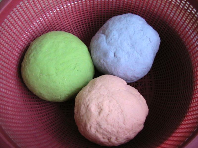 供應(yīng)手動(dòng)壓面機(jī)，自動(dòng)壓面機(jī)，小型壓面機(jī)，家用壓面機(jī)