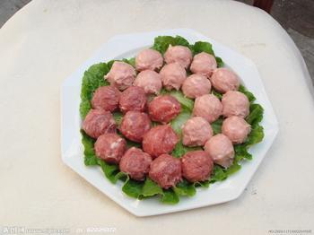 供應(yīng)肉丸成型機(jī)，包心肉丸機(jī)，牛肉丸機(jī)，肉丸機(jī)生產(chǎn)廠家