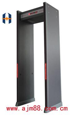 2018新款安檢門、安檢門價格高清數(shù)碼安檢門