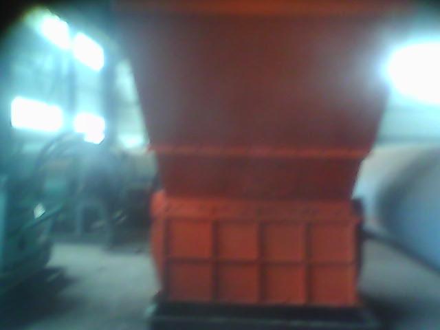 供應慶祥大型金屬粉碎機