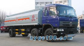 東風(fēng)小三軸油罐車(chē)圖片