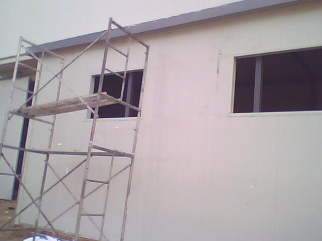 供應(yīng)朝陽(yáng)彩鋼房安裝  北京朝陽(yáng)巖棉復(fù)合板廠家