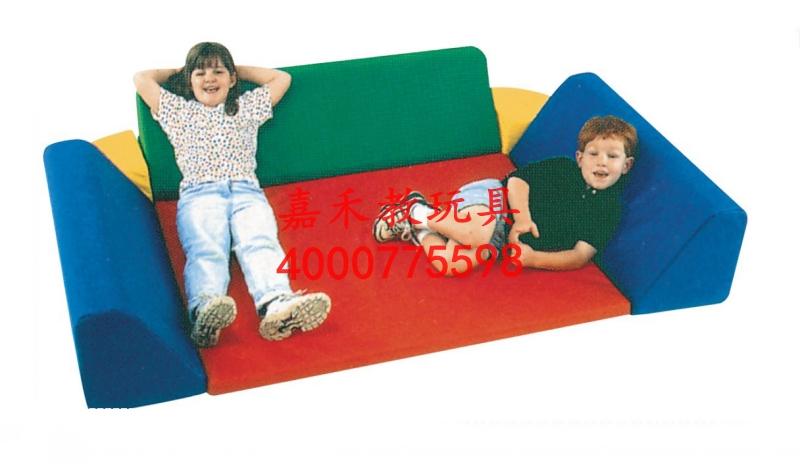 供應(yīng)嘉禾軟體組合沙發(fā)價格