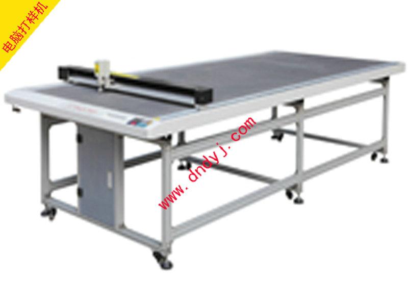 復合材料電腦切割機圖片