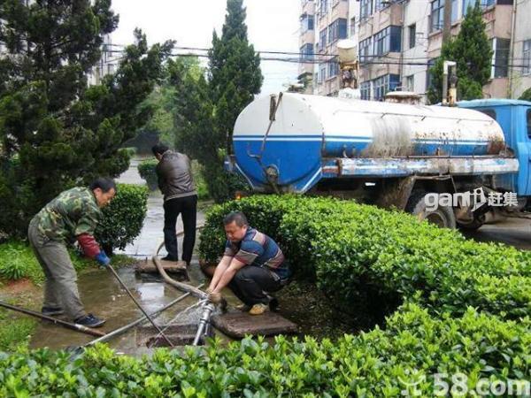 供应北京市房山区专业清掏化粪池69640897管道疏通高压清洗公司图片