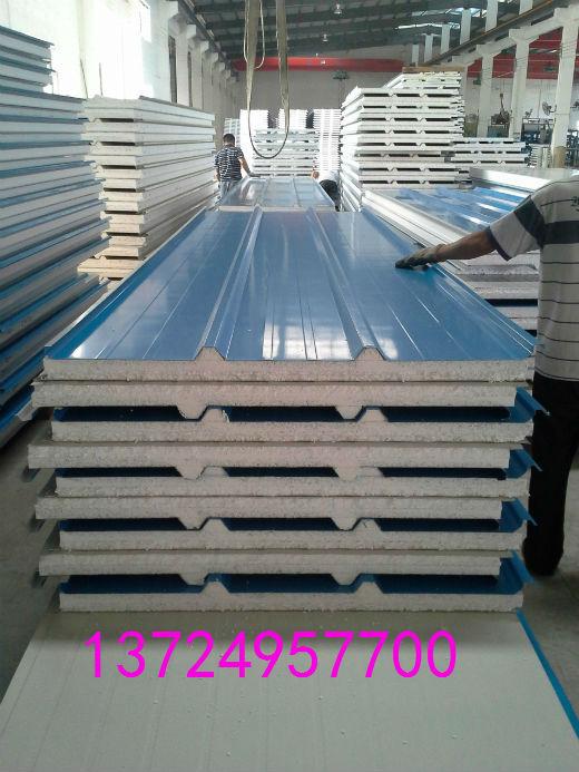 直銷夾芯彩鋼瓦圖片