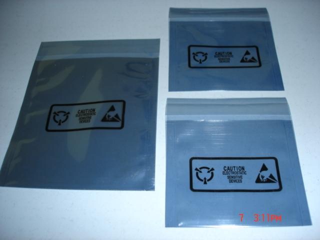 供應(yīng)拉鏈?zhǔn)椒漓o電*袋 信封式*袋  風(fēng)琴式*袋  自粘式*袋  防靜電鋁箔袋  防靜電真空袋  防靜電氣柱袋