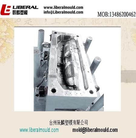 供應(yīng)高質(zhì)量汽車保險(xiǎn)杠模具，汽車配件模具加工，汽車車燈設(shè)計(jì)供應(yīng)