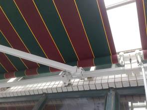 供應(yīng)廣東廣州伸縮遮陽棚廠家