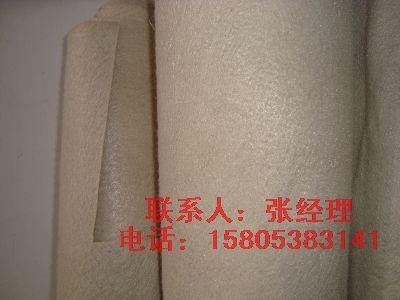 供應(yīng)重慶復(fù)合土工膜人工湖蓄水池防滲*材料