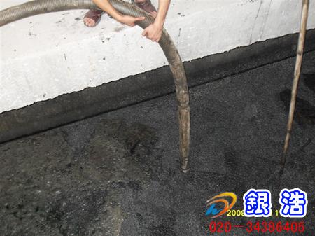 專業(yè)化糞池清理污水處理圖片