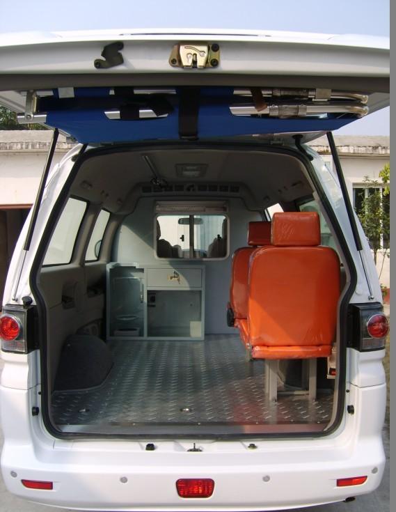 供應(yīng)重慶救護(hù)車銷售-林立汽車公司