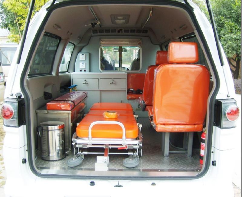 供應(yīng)重慶救護(hù)車銷售-林立汽車公司