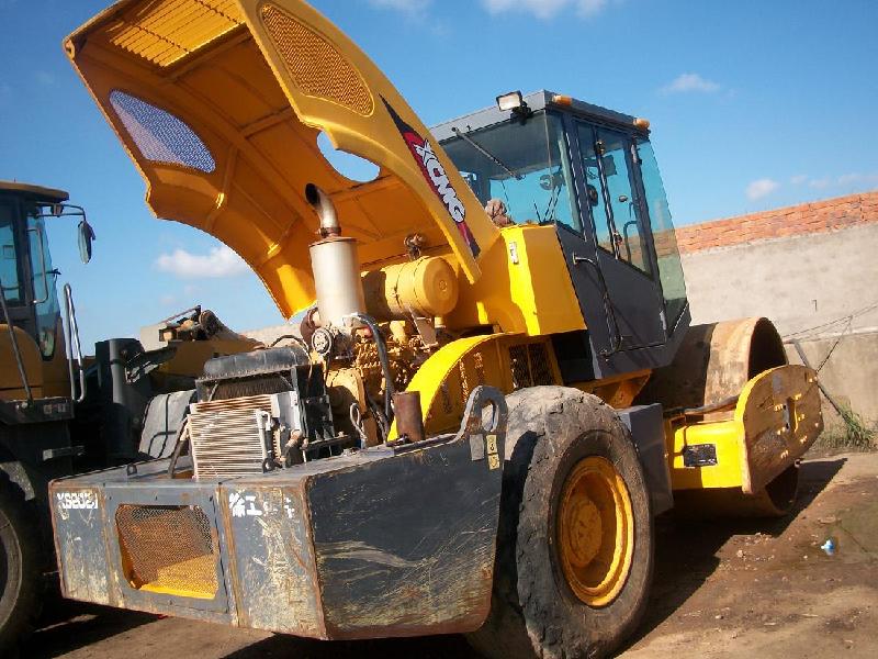 供應(yīng)小型1噸鋼輪壓路機(jī)新款式22噸柳工壓路機(jī)營口二手22噸壓路機(jī)