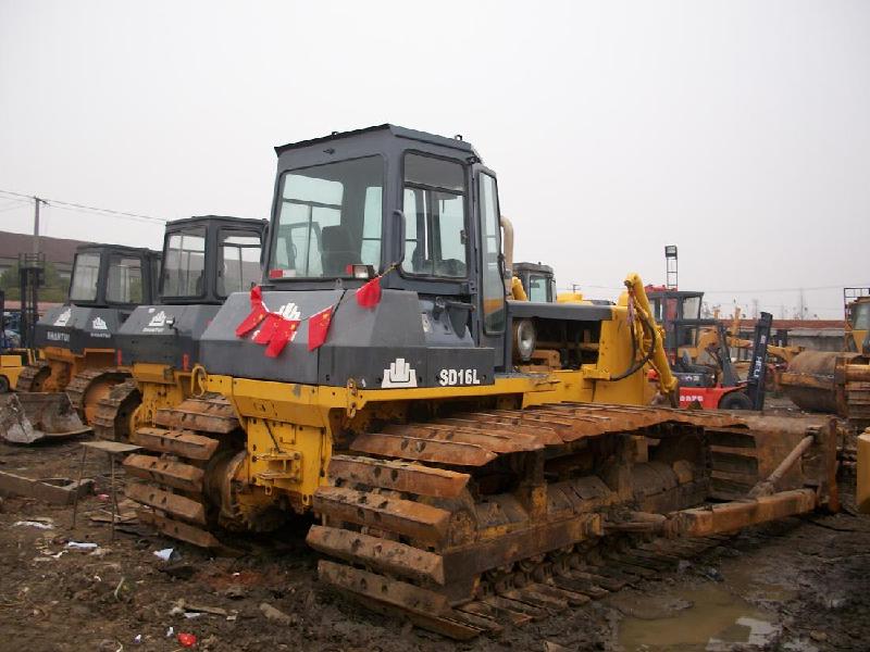供應(yīng)宜昌山推SD16濕地型號(hào)推土機(jī)出售舊山推SD16濕地型號(hào)推土機(jī)