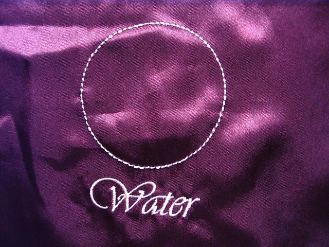 供應(yīng)電腦繡花直銷商，電腦繡花價格，電腦繡花批發(fā)廠家