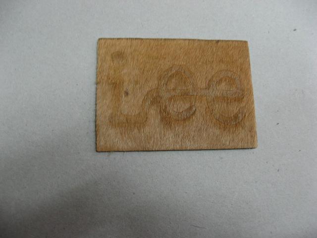 供應(yīng)布吊牌，木吊牌等特種吊牌