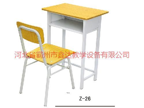供應(yīng)黑龍江優(yōu)質(zhì)耐用課桌椅