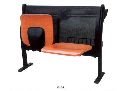 Y-05.jpg