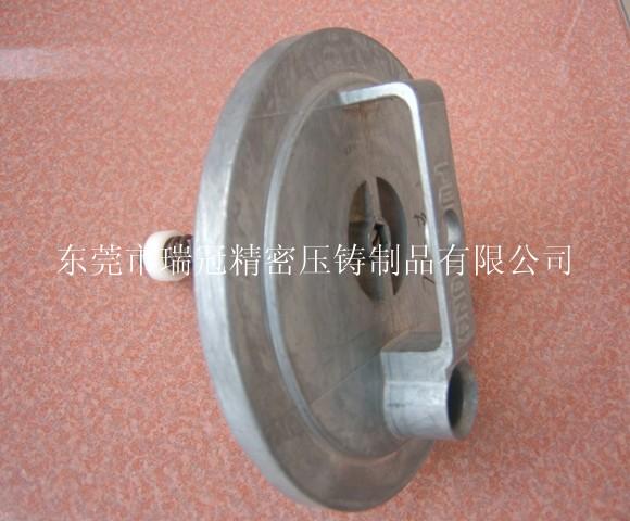 供應(yīng)東莞鋁合金精密壓鑄9