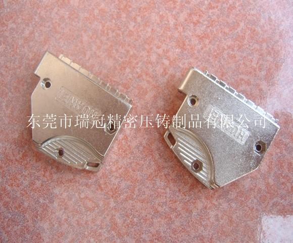 供應(yīng)東莞鋅合金精密壓鑄58PIN外殼