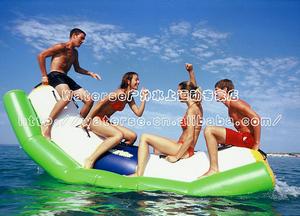 供應水上七巧板