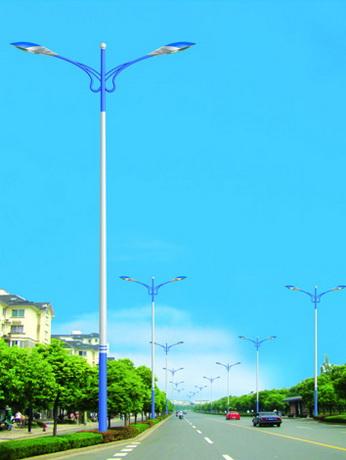 供應(yīng)14米雙臂路燈