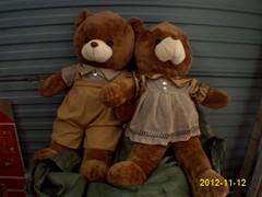 東莞毛絨熊批發(fā)銷售生產(chǎn)圖片