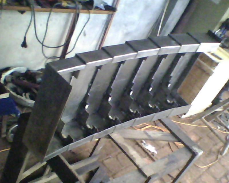 供應(yīng)泰州鋼板防護(hù)罩