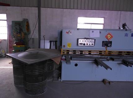 加工哈爾濱工程水箱、生活水箱、消防水箱、保溫水箱、不銹鋼水箱沖壓板