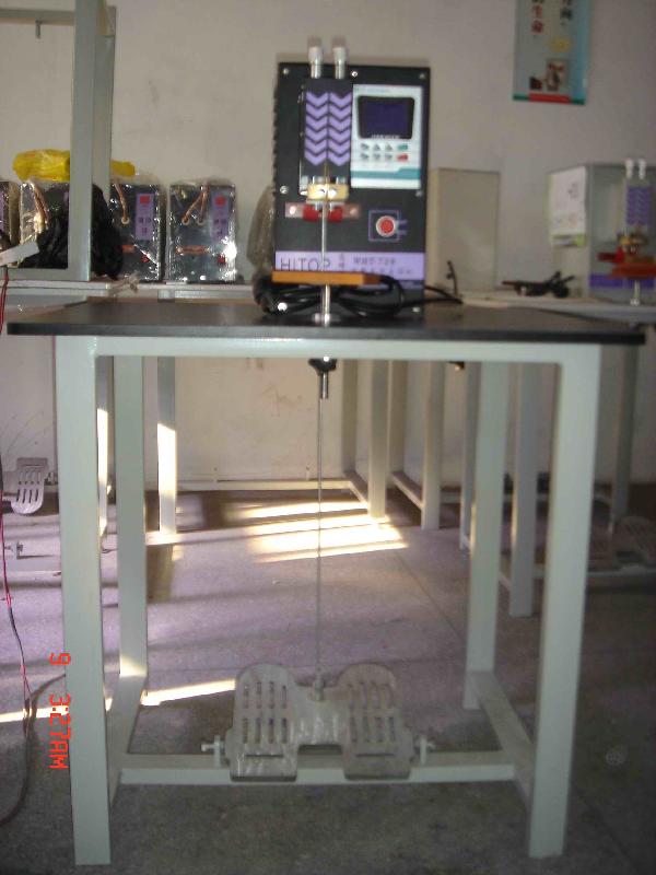 供應(yīng)不銹鋼點焊機18650蓋頭焊接機