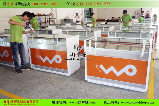 供應(yīng)茂名中國(guó)聯(lián)通沃手機(jī)柜臺(tái)生產(chǎn)廠家